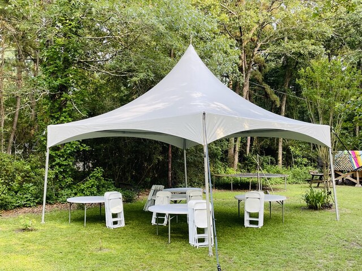 20x20 High Peak tent